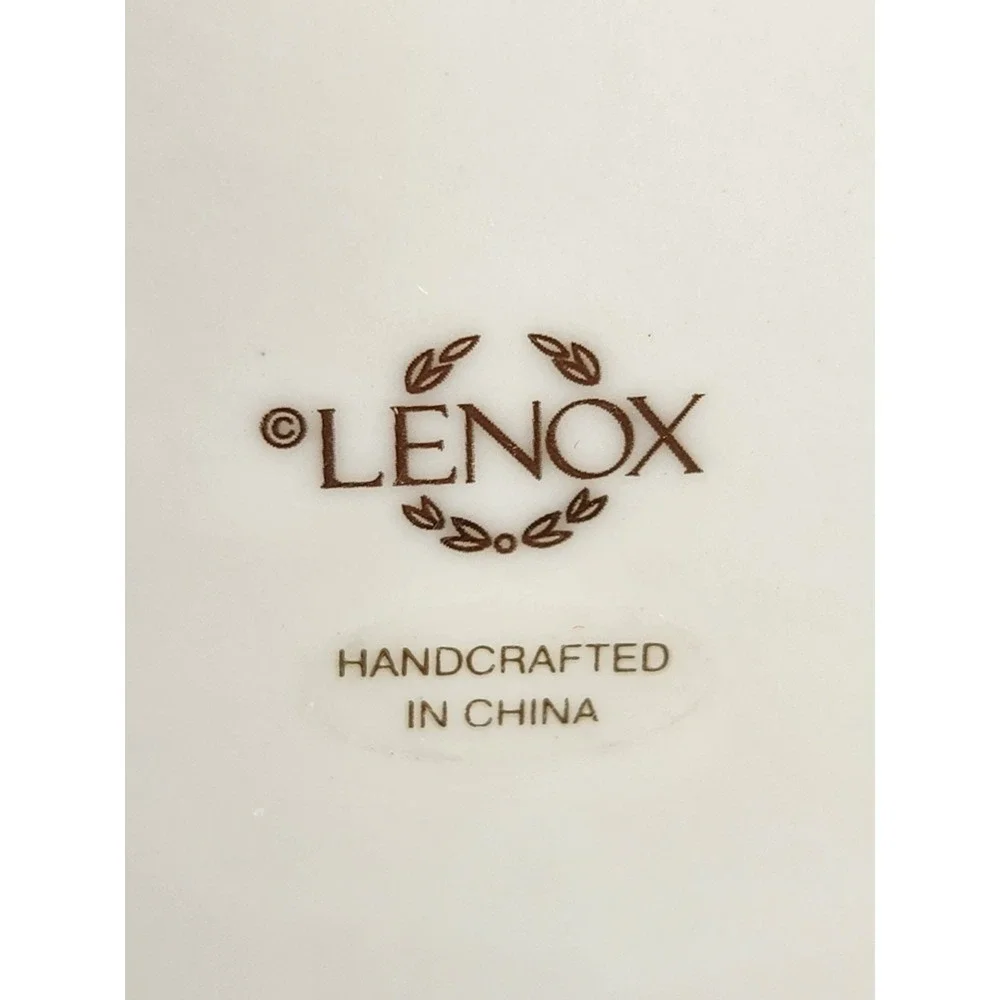 Prescious Lenox Trinket Musical Jewelry Box White Gold-Tone Trim Excellent!